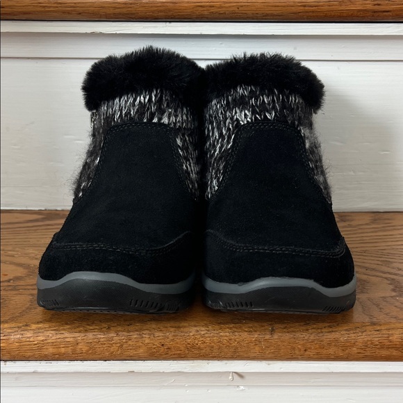 Skechers Black and Gray Winter Boots - Picture 2 of 8